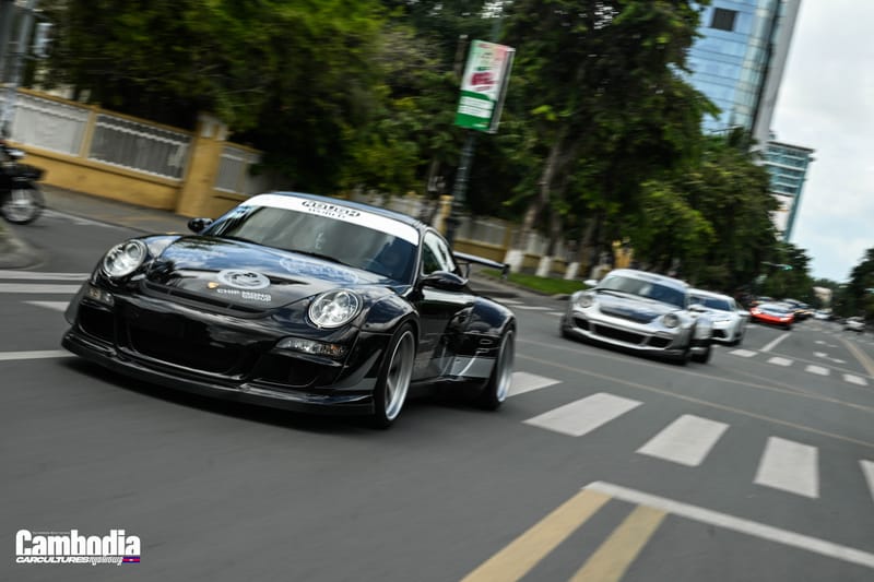 Genki cruising through Phnom Penh